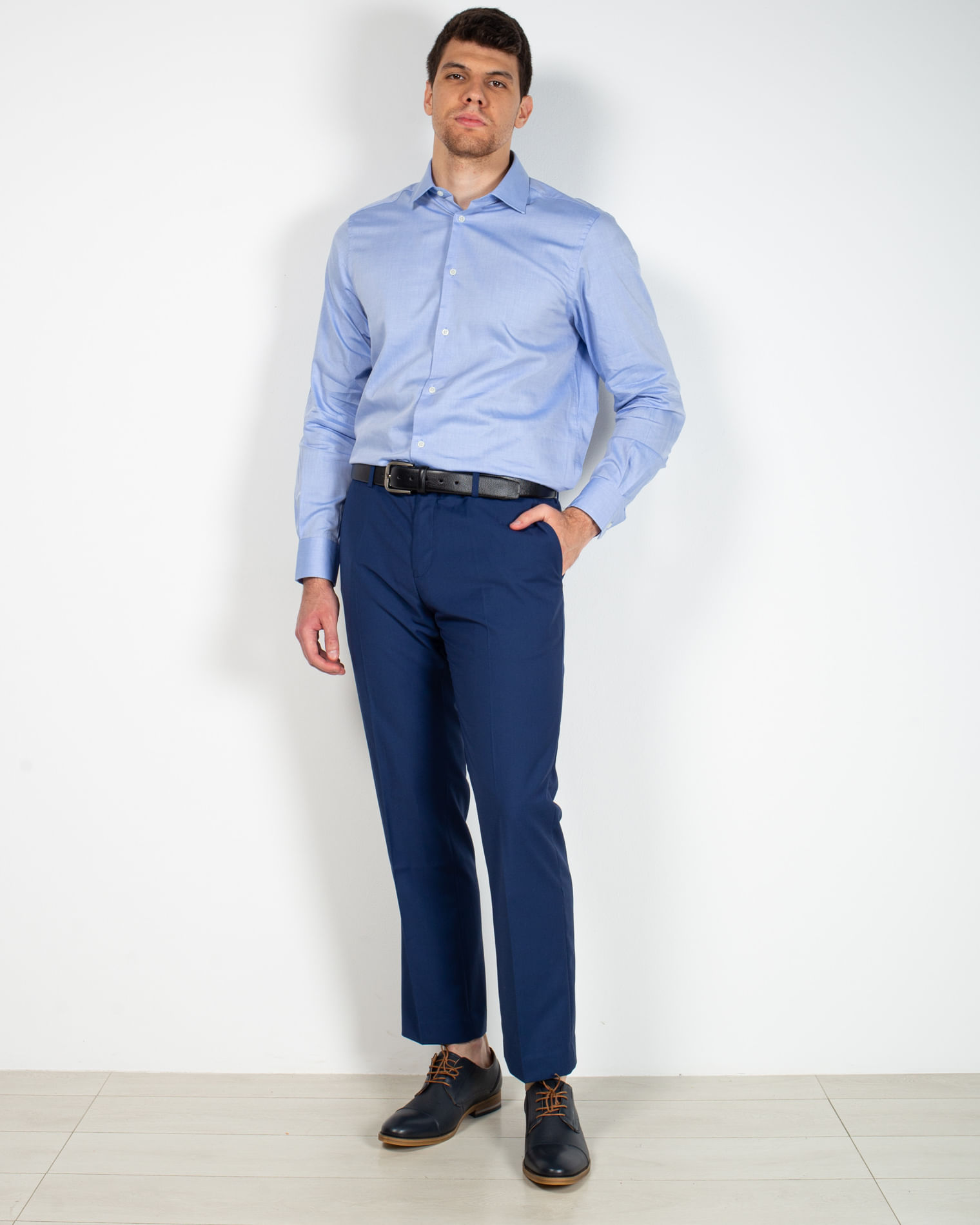 Pantaloni eleganti cu buzunare oblice 22YEL25004