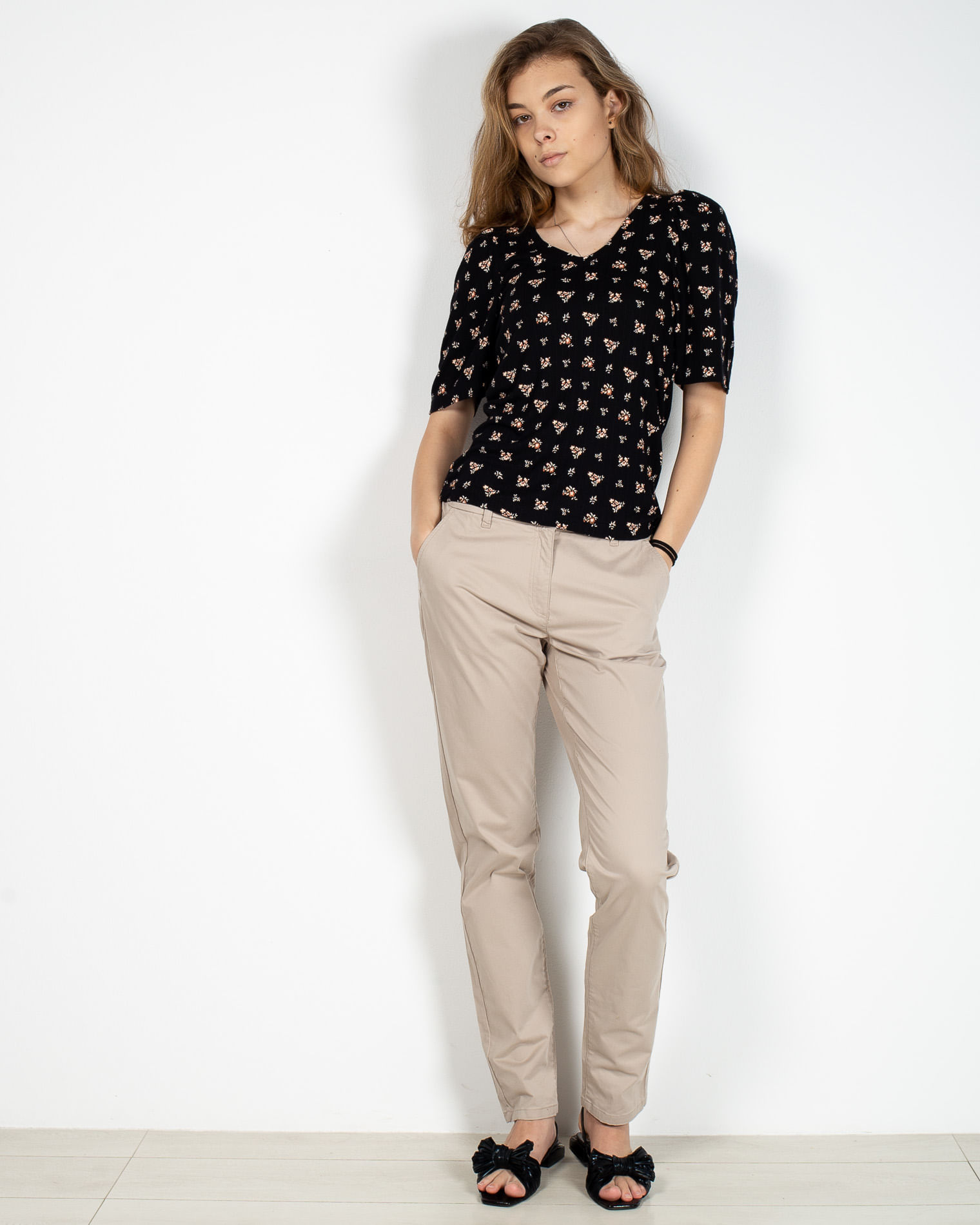 Pantaloni din bumbac cu buzunare 22ALN05012