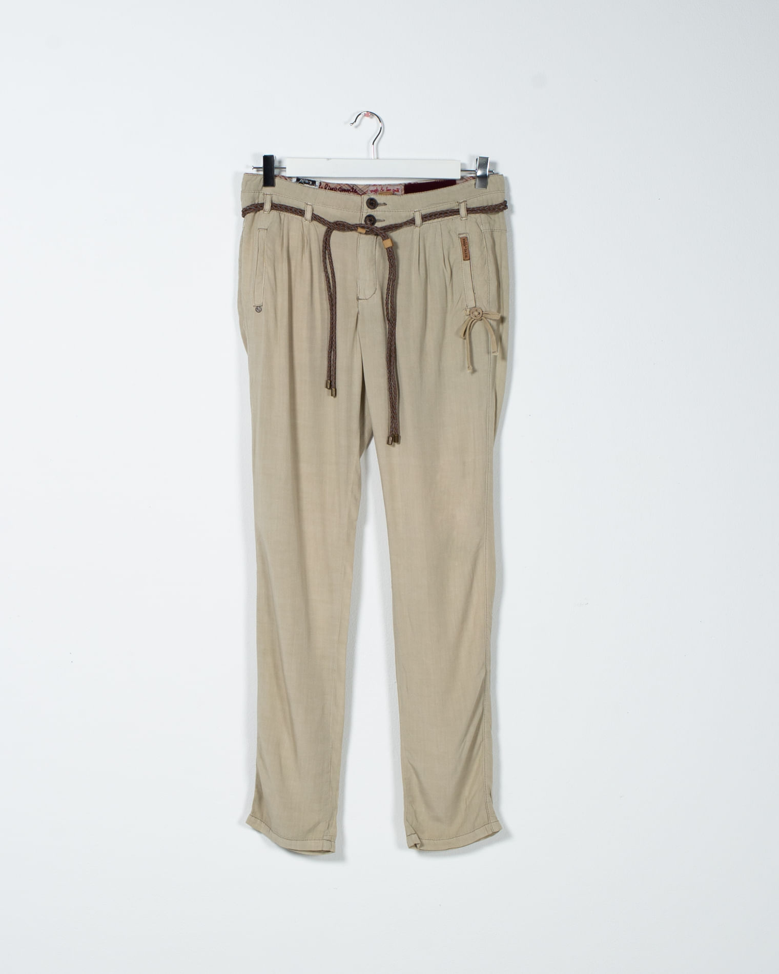 Pantaloni subtiri cu buzunare pentru femei 22AVI33027